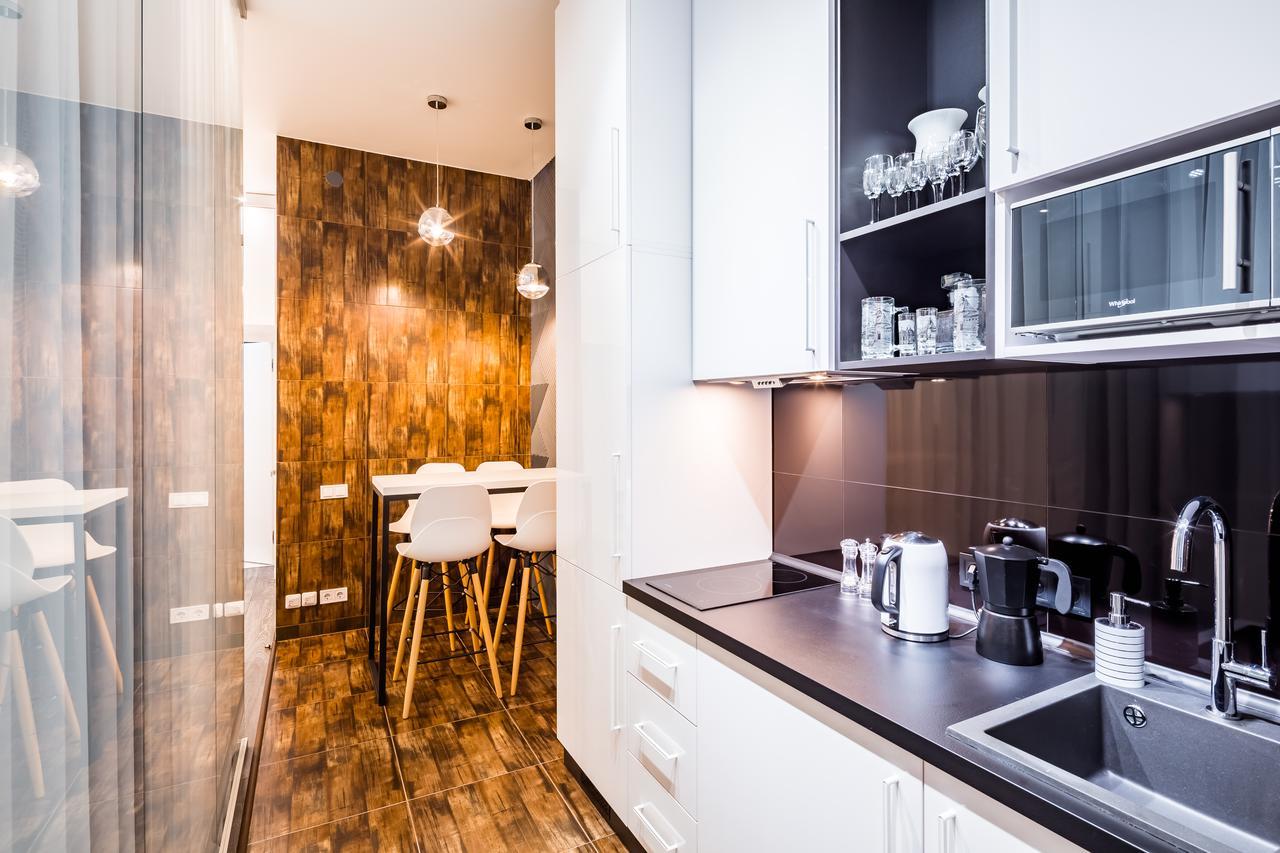 Arkadija - Filatova Appartement Lviv Buitenkant foto